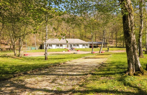 Haulme House | 9-person gîte in the Ardennes in the middle of the forest