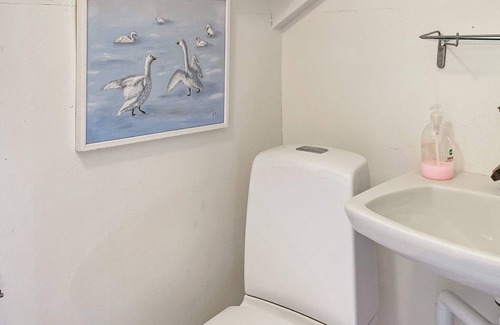 Lysvik House | 9 person holiday home in LYSVIK