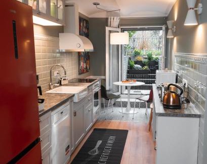 Pankow Apartment | 90qm Ferienwohnung Berlin Zentrum Nähe Prenzlauer Berg, 2 Bäder