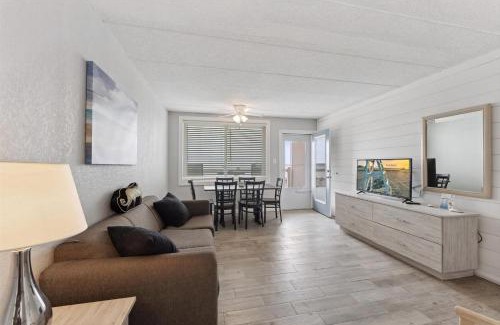 Wildwood Crest Apartment | 9103 Atlantic Ave, Unit 416