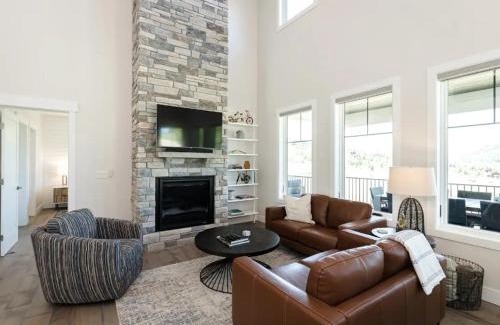 Granby Ski Chalet | 935 Lone Eagle - Valley View