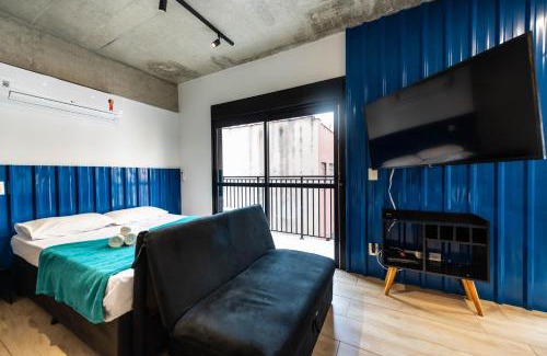 Consolacao Apartment | 94 Design Studio com vaga Av Paulista, Augusta
