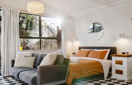 Gisborne Apartment | 950m to CBD - Instant Book Tidy Unit