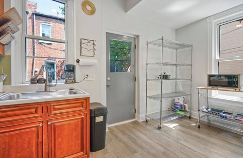 Pleasant Plains House | 96" TVs!/Family DC Home/Fenced Fire Pit/King+2Queens/Prof Managed