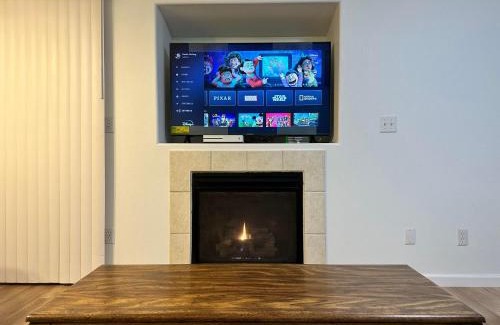 Pleasant Valley House | 993 SW Junction Place