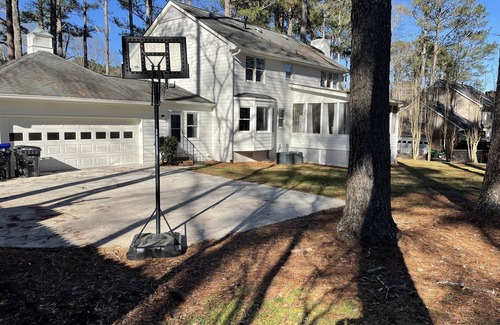 Roswell House | 9min from DT Alpharetta and DT Roswell - Equestrian - River - Hike - MTB Trail