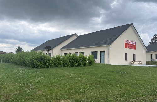 Bourbon-Lancy Apartment | A 15min du Parc D'attractions Le Pal ! Studio Meublé Résidence Neuve Plain Pied