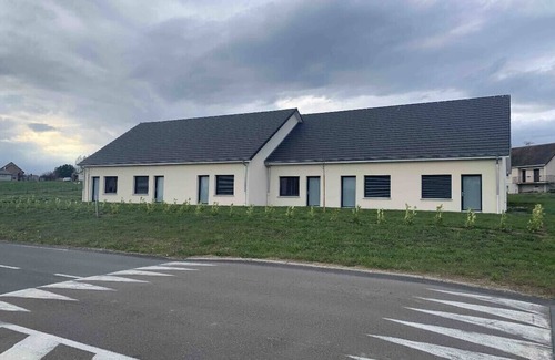 Bourbon-Lancy Apartment | A 15min du Parc D'attractions Le Pal ! Studio Meublé Résidence Neuve Plain Pied