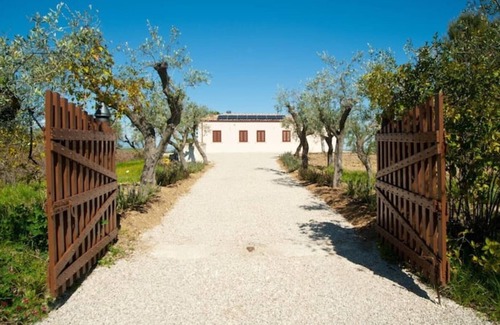 Pineto Apartment | A 5 min dalla spiggia ed immerso nel verde, il Relais offre comfort fantastici