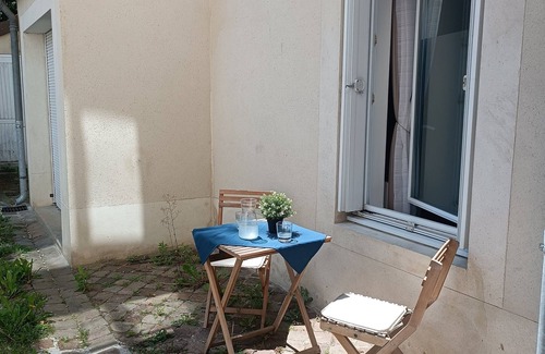 Haie Vigne Apartment | A 5 min du Centre-ville ! Appartement de Charme Avec Acces Direct Cour Commune