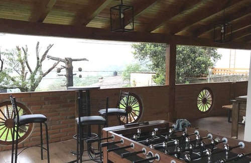 Mazamitla Cabin | ¡A 5 Minutos del Pueblo! Cabaña Ideal Para Familias, con Juegos