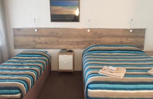 Proserpine Hotel | A & A Motel