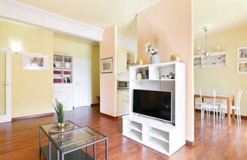 Gavinana Apartment | A big flat for rent in Florence by Mmega