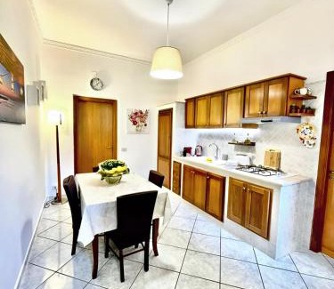 Corso dei Mille - Sant'Erasmo House | A casa di Pam