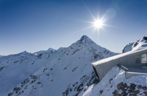 Soelden Apartment | A CASA Türkis