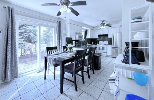 Barrie House | A Comfort House in Barrie