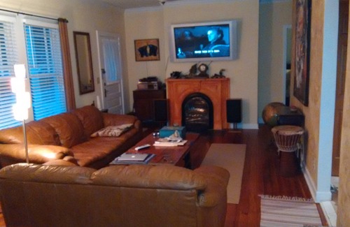 Buckhead House | A Comfortable home Beautiful Quiet neighborhood Heart of Buckhead