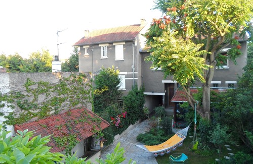 Maisons-Alfort Apartment | A corner of greenery near Paris & Metro