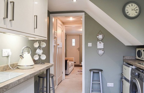 Dunnington Cottage | A cosy mid terrace dog friendly cottage in the heart of the village.