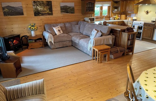 Grimley Cabin | A Cosy, pet-friendly, Rural Cabin with far reaching views over the countryside