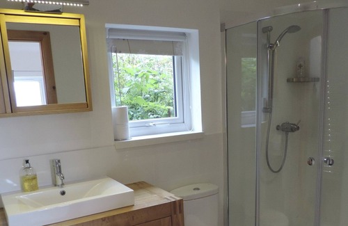 Halistra Cottage | A cosy three bedroomed cottage on the Isle of Skye with stunning sea views.