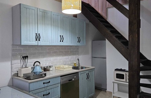 Beersheba Apartment | a cozy apartment with a beatiful garden in the heart of the old city/