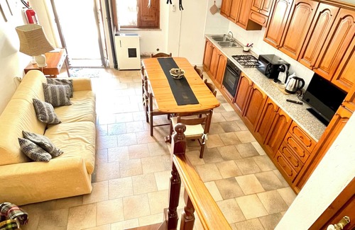 Laconi House | A cozy family home in the center of Sardinia