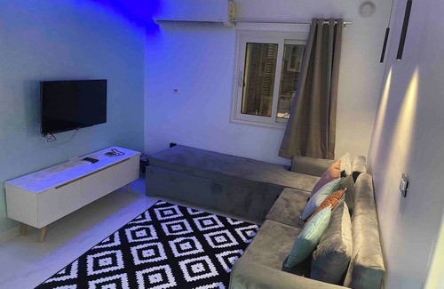 Hada'iq al-Qubbah Apartment | A Cozy Modern apartment in cairo