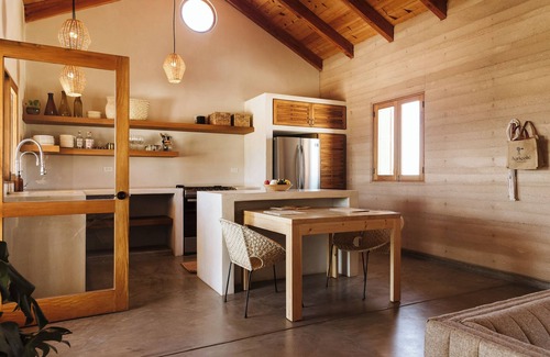 Todos Santos House | A desert oasis with mountain and ocean views just moments from the beach
