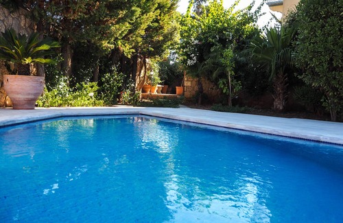 Spetses House | “A distinguished Luxury villa with a great view and location in the Old Harbor