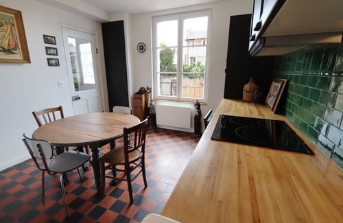 Trouville-sur-Mer House | A family home with a garden
