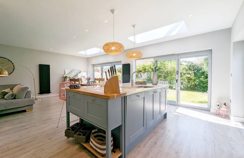 West Wittering House | A family house that sleeps 6 guests in 3 bedrooms