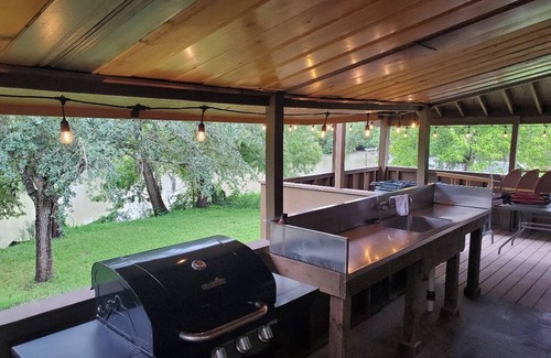 Tivoli Cabin | A fisherman's paradise, located on the beautiful Guadalupe River.