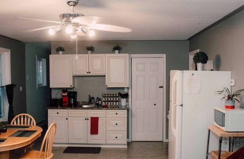 Quinte West Apartment | A Fisherman’s and birdwatchers Paradise!