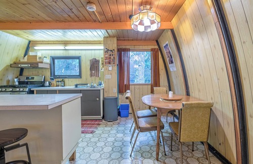 Silver Star Mountain Cabin | A-Frame Cabin with loft nestled in the trees - laundry, Wi-Fi, free parking