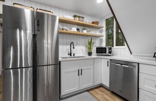 Kachina Village Cabin | A-frame cabin, fenced-in yard