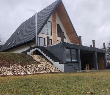 Tesila House | A-frame Sofis House Valea Doftanei