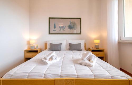 La Pietraia Apartment | A glance at the sea