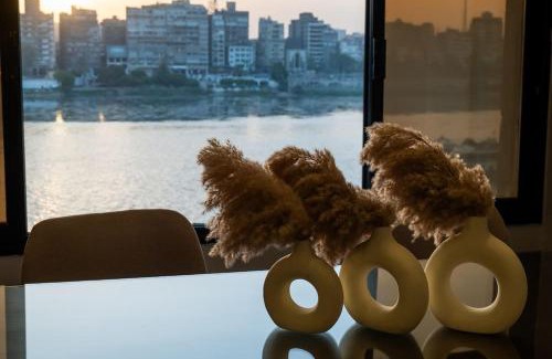 Al Manial Apartment | A great nile view apartment-1