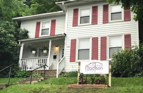 Watkins Glen House | A great space in Downtown WG for your large group gatherings or family reunions.