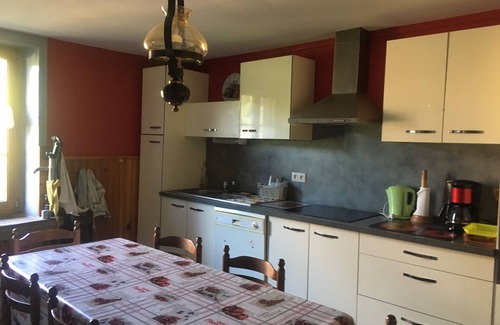 Fougerolles-Saint-Valbert House | A haven of peace in Fougerolles-St-Valbert
