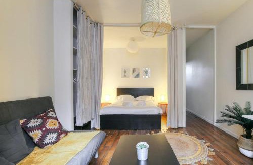 7th Arrondissement Apartment | A haven of peace in the heart of the 7th