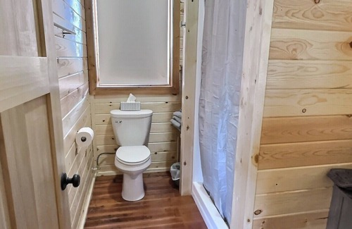 Waumandee Cabin | A "Hideaway" from the hectic everyday life in the heart of Buffalo County.
