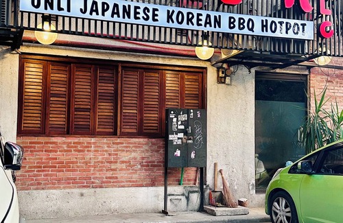 Diliman Condo | A Home Away from Home 43sqm Studio-type condo in Quezon City with Wifi AC