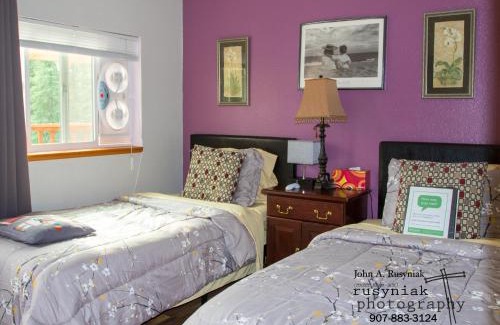 Tok Bed & Breakfast | A Hyde Away Inn B&B