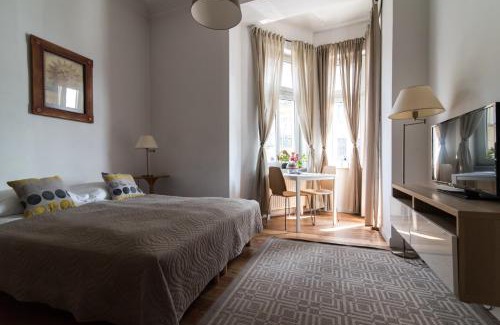 Poznan City Center Apartment | A&J Studios Mostowa Old Town