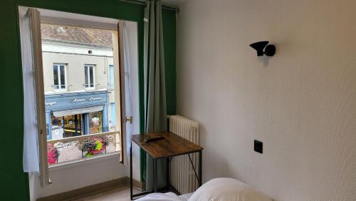 Souppes-sur-Loing Hotel | A La Vielle Halle