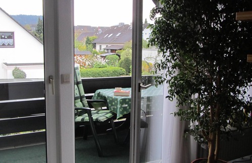 Ohlhof Apartment | A large and comfortable 4-star apartment!