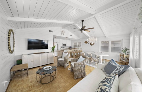 Jamaica Beach House | A Little Palapa Paradise | Great Views