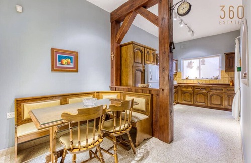Rabat Apartment | A Lovely 3BR Maisonette in lovely town of Rabat